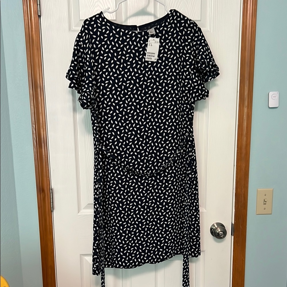 H&M Navy and White Flutter Sleeve Shift Dress with Tie